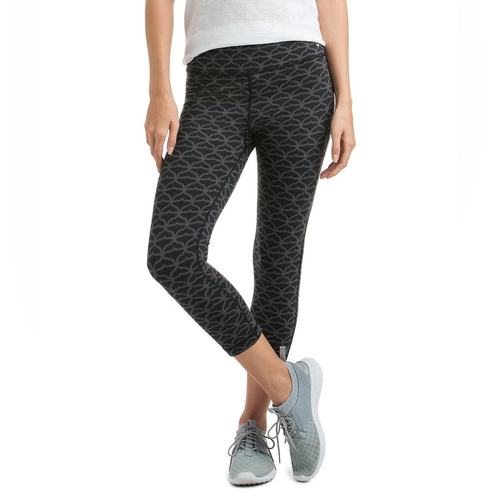 Vineyard Vines Cropped Whale Tail Leggings